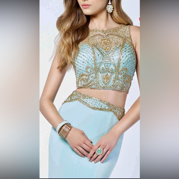 Alyce Size 2 Navy BlueTwo Piece Formal Gown Amazing Beading Shiny Prom Party - Picture 2 of 7